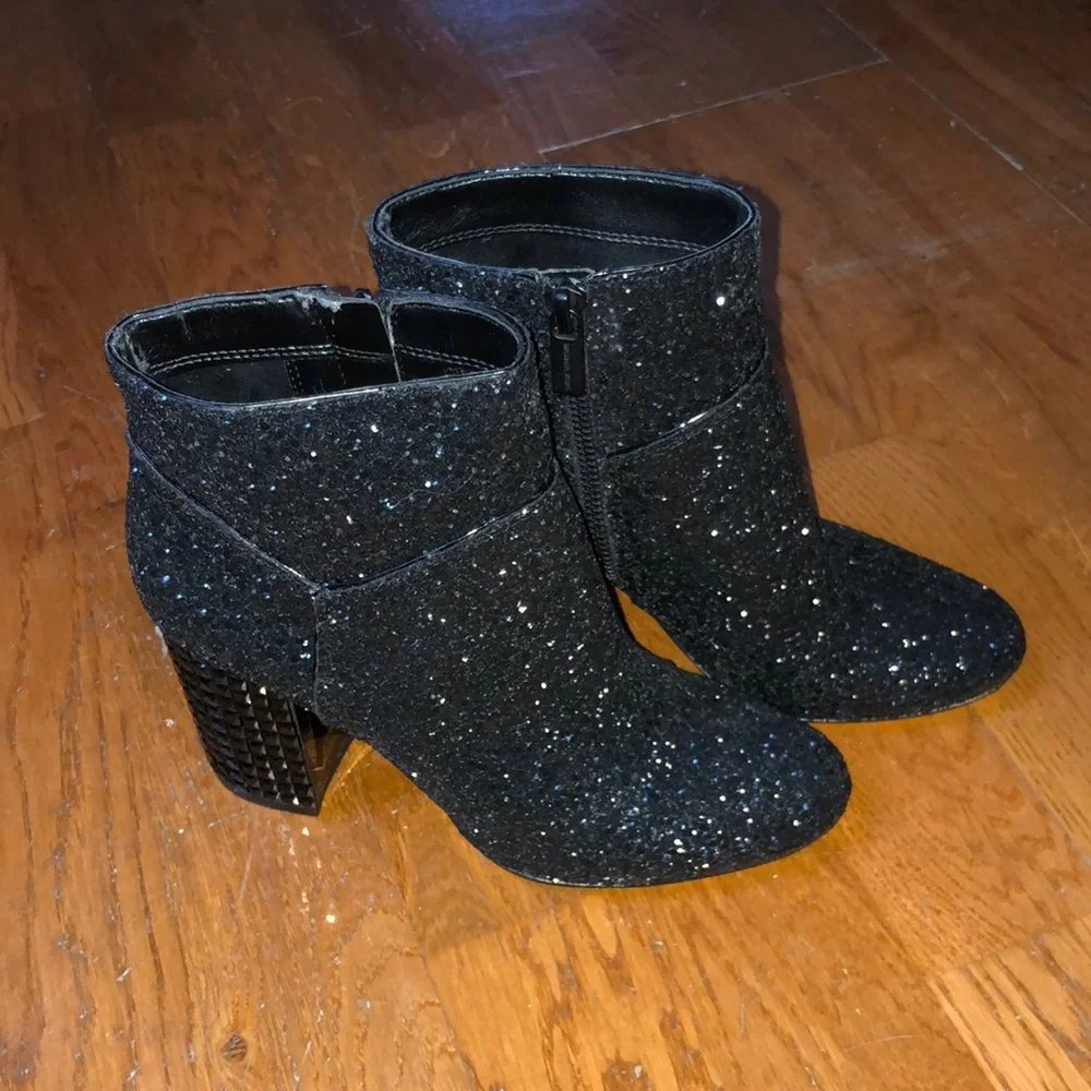 Michael Kors Arabella Black sparkle boots - Picture 4 of 8